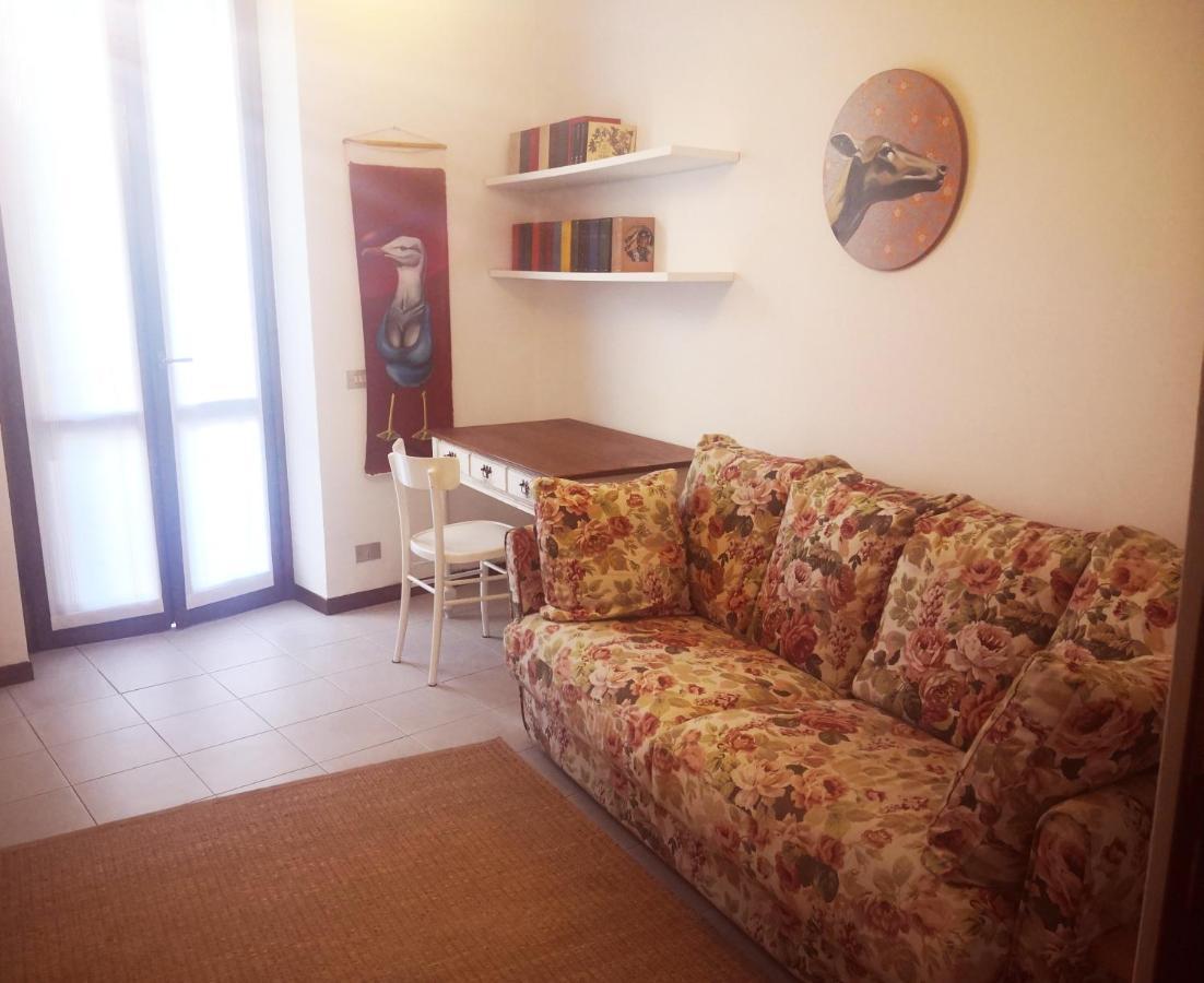 Residenza Esse Villa Анджера Екстериор снимка